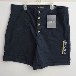 LEE WOMEN'S LEGENDARY STYLE HIGH RISED RELAXED FIT BLACK SHORT Size 18‎